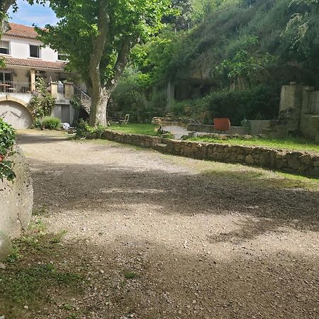 Moulin De Bonfilhon Bed and Breakfast Cornillon-Confoux Εξωτερικό φωτογραφία