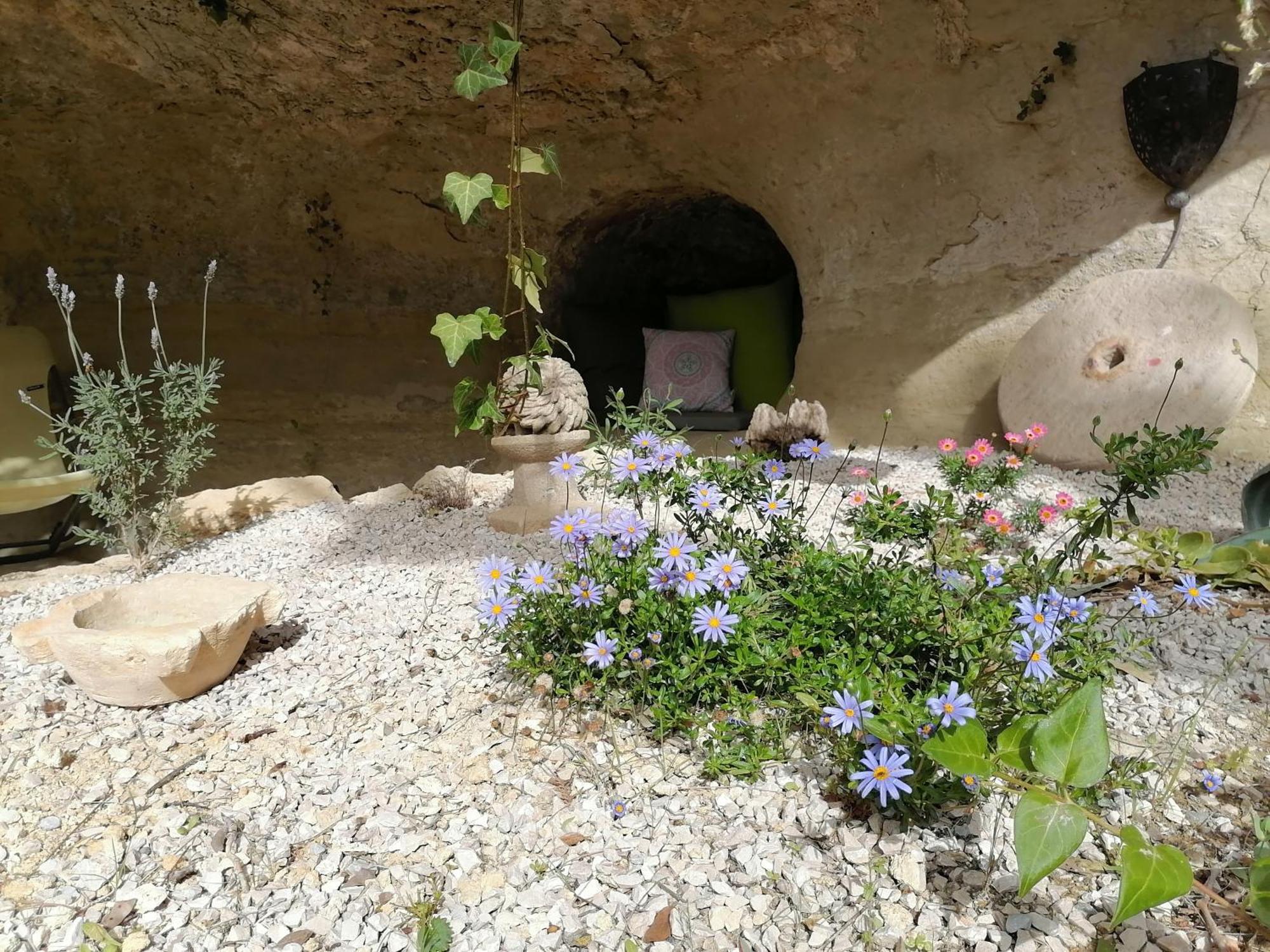 Moulin De Bonfilhon Bed and Breakfast Cornillon-Confoux Εξωτερικό φωτογραφία