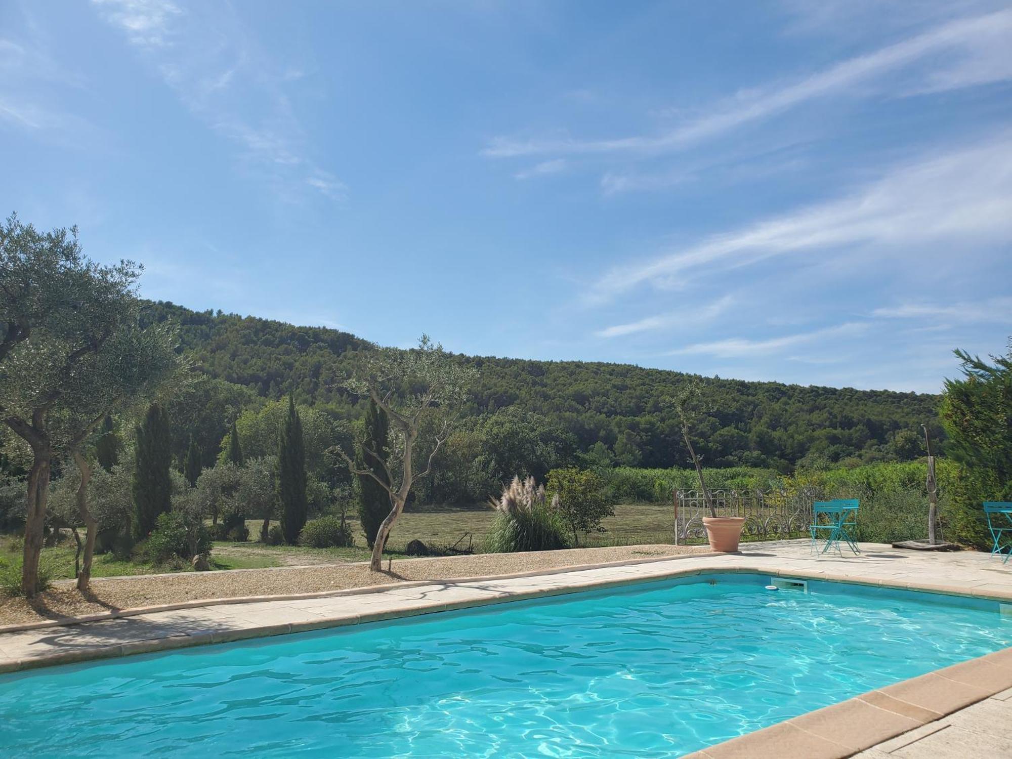 Moulin De Bonfilhon Bed and Breakfast Cornillon-Confoux Εξωτερικό φωτογραφία