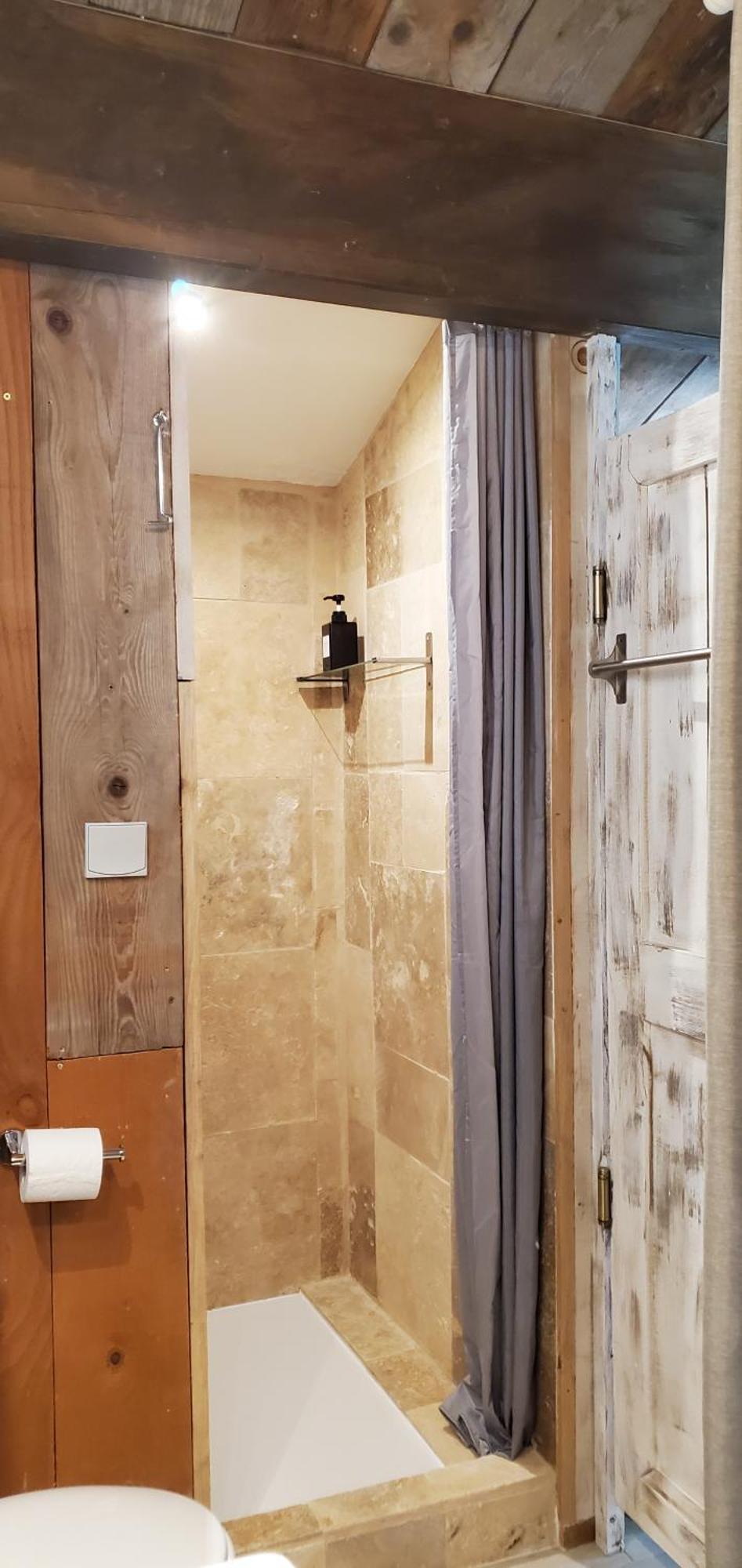 Moulin De Bonfilhon Bed and Breakfast Cornillon-Confoux Εξωτερικό φωτογραφία